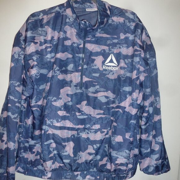 Reebok Jackets & Blazers - Reebok women’s half zip windbreaker pullover top with front pockets